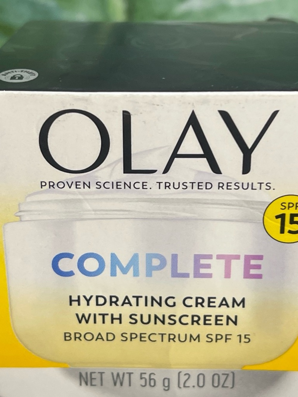 OLAY Complete Hydrating Cream with Sunscreen - White, Yellow
